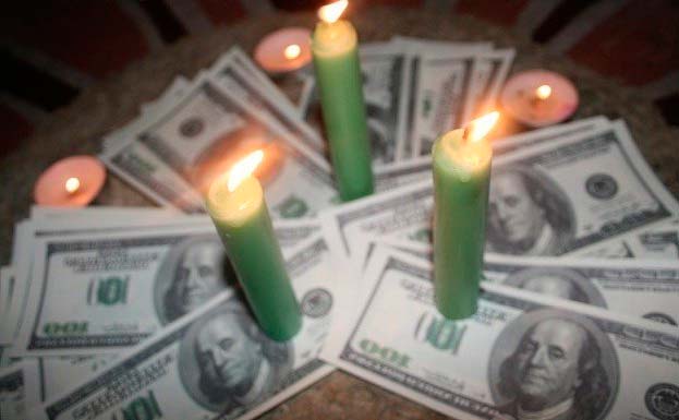 Money spells with candles