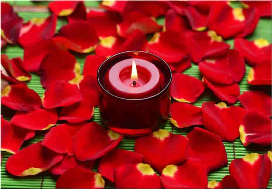 6 Red Candle Love Spells to Bring Back A Lover
